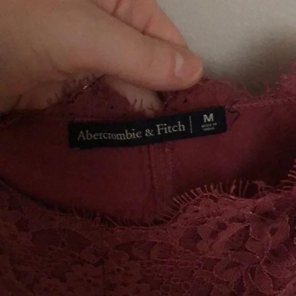 Pink lace cami - Picture 4 of 4